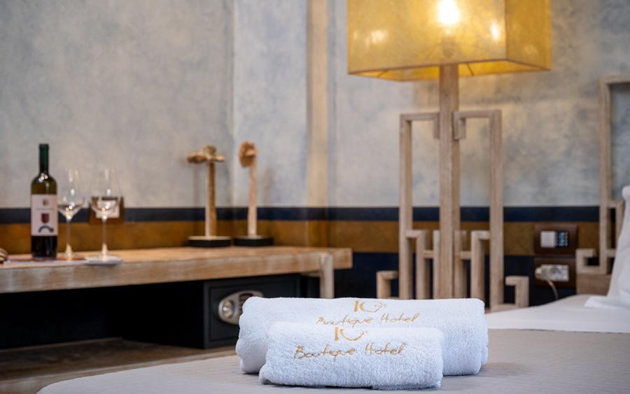 Rhodes City 10Gr Hotel And Wine Bar - Adults Only מראה חיצוני תמונה